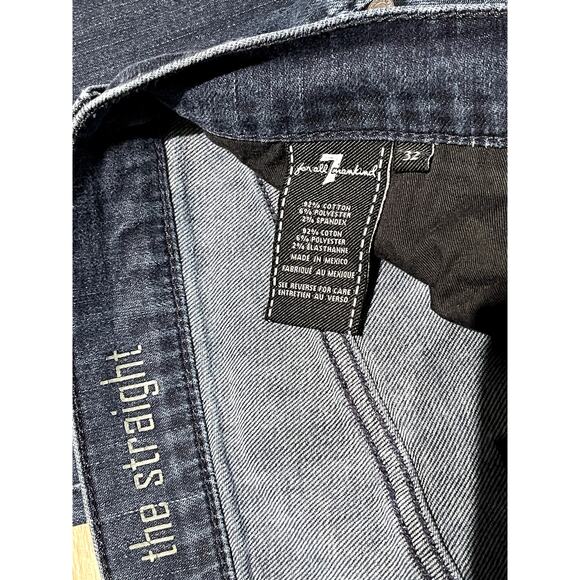 7 for all Mankind The Straight Womens 5 Pocket Jeans 32 Dark Wash Distressed EUC - Picture 4 of 16